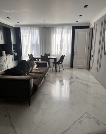 Продаж 3-х кімнатної квартири в Новобудові ЖК Фаворит - фото 1