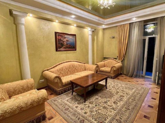 Продаж 3-кімнатної квартири на вул. Цегельського Львов