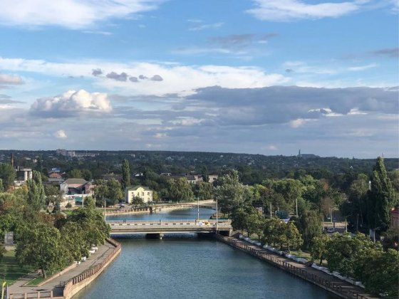 Продається 3-х кімнатна квартира в центрі міста Кропивницкий