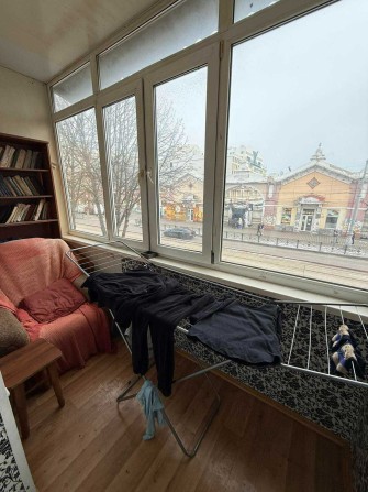 Привоз. Однокомнатная квартира. Под Аренду или  для Жизни. - фото 1