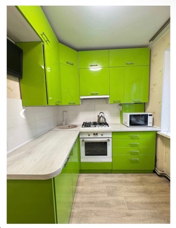 продаж трикімнатної квартири на Шкільному в м. Кропивницький - фото 1