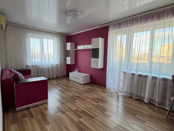 Продам 2комнатную квартиру с ремонтом на пл Толбухина! Готова к жизни! Одесса