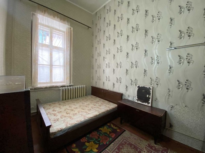 У продажу двокімнатна квартира в ценрі на Старопортофранківський. - фото 1