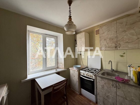 3-комн. квартира в КИРПИЧНОМ доме  на Солнечной Одесса