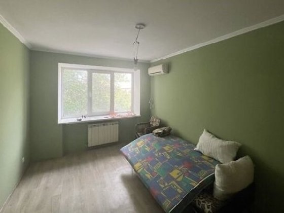 Продается 3 ком квартира по ул Железнодорожной , 4/5 Запоріжжя