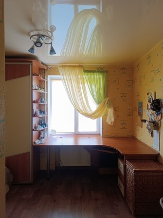 Продам 3к Центр 5/9п. Газ.опалення. - фото 1