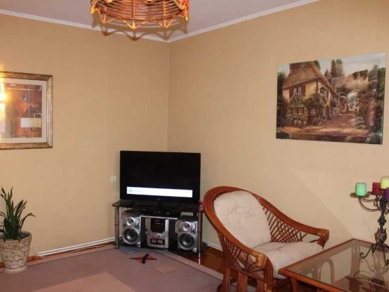 Продаю свою квартиру в районе Парка Петровского доме коттеджного типа Миколаїв