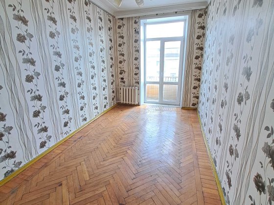 Продаж 2 кімнатної повнометражної квартири р-н Анголенко Запорожье