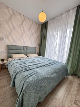 Продам квартиру на Золотых столбах с ремонтом - фото 1