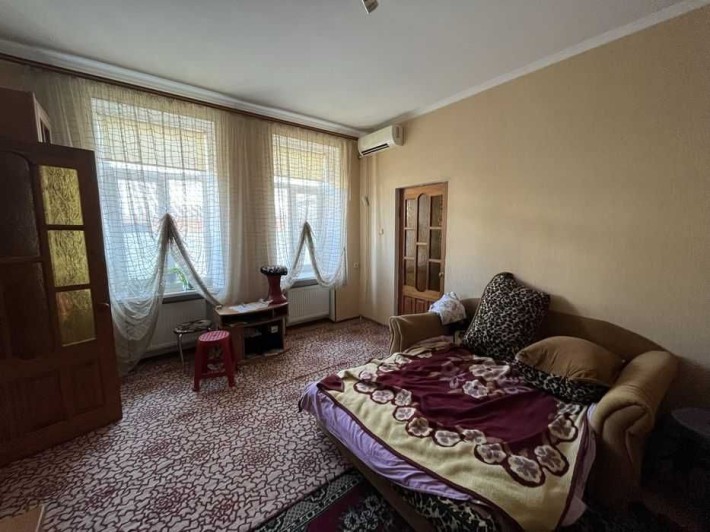 2 комн -45 метров. Центр. АГВ. Ремонт. Мебель. 1 эт. ул.Кутузакия - фото 1