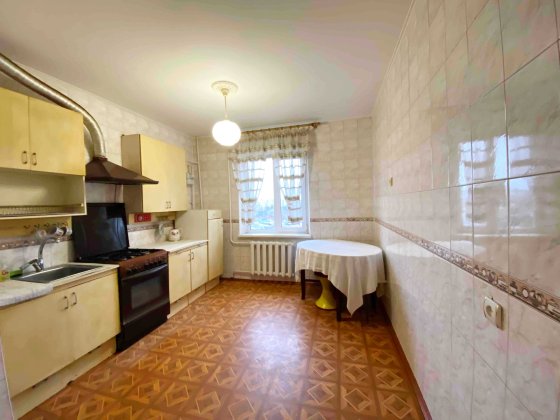 Продаю простору 3к.квартиру на Намиві.ц6 Николаев