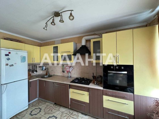 Просторная 3х комнатная квартира. Капремонт, газовый котел. Одеса