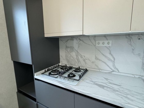 Продам 4-к.квартиру в центре, ул. Благовестного (Никольская) Николаев