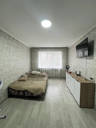 Продажа 1 ком.квартиры. Космонавтов.БЕЗ КОМИССИИ ДЛЯ ПОКУПАТЕЛЯ! - фото 1