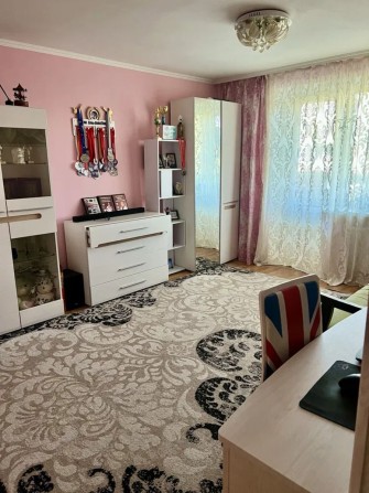 Продам двокімнатну квартиру в центрі міста. - фото 1