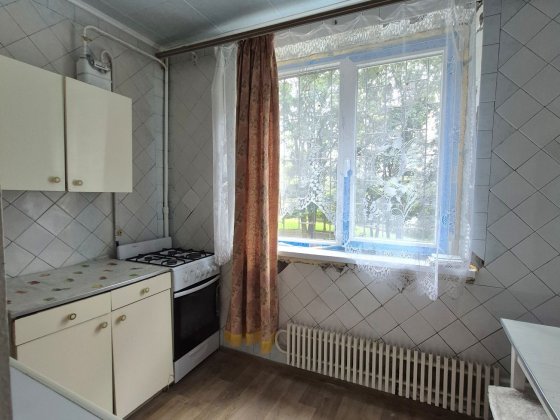 Продам 3 комнатную квартиру, 2 этаж/9, 28 000 Харьков