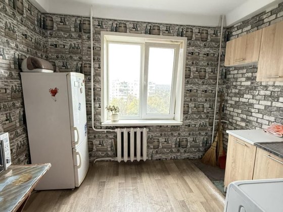 Продам 3 ком.кв.КРЕМЛЕВСКАЯ/С.Синенко 15.499у.е.ТОРГ Запорожье