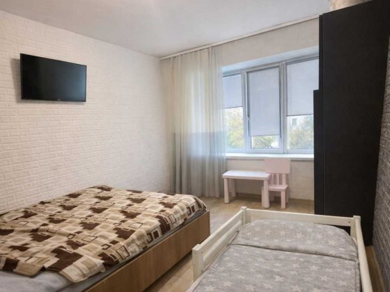 1к квартира по чудовій ціні біля метро Васильківська Виставковий центр Київ