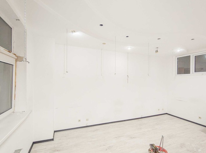 Продаж 4 к кв 140 кв.м з ремонтом Антоновича Коновальця Федорова Без% - фото 1