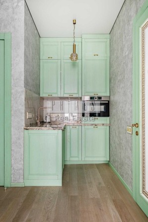 Продажа 2-к кв 55 м2 Новопечерские Липки Верхогляда 17 В новый дом - фото 1