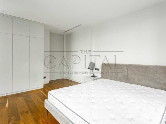 Продаж квартири, ЖК Новопечерські Липки, Драгомирова, Верхогляда Киев