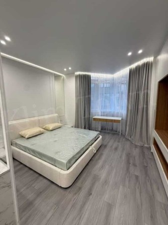 Продаж квартири-студії в центрі Києва (Новопечерські Липки) - фото 1