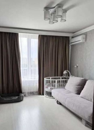 1-кімнатна квартира у ЖК Богатирський метро Мінська, Героїв Дніпра - фото 1