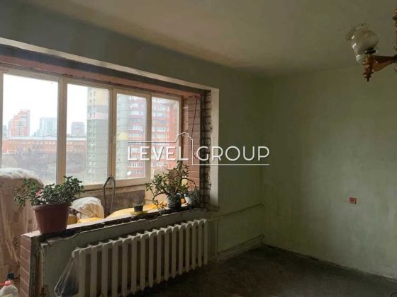 Продаж 4кім квартири в цегляному будинку у Печерському районі Києва. Киев