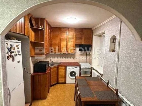 Продаж квартири Соборності просп. (Возз`єднання) 16, 3кімн., 62кв.м Киев