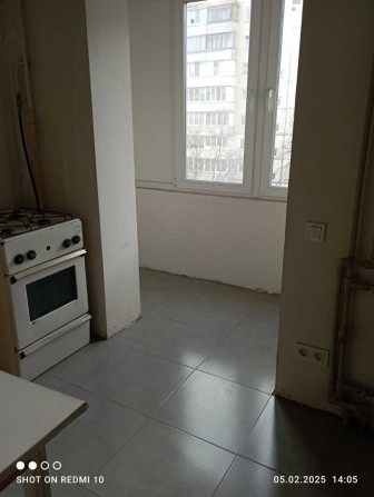 Світла 1-кв. Березняківська, 22 Лівобережна 15-хв. - фото 1