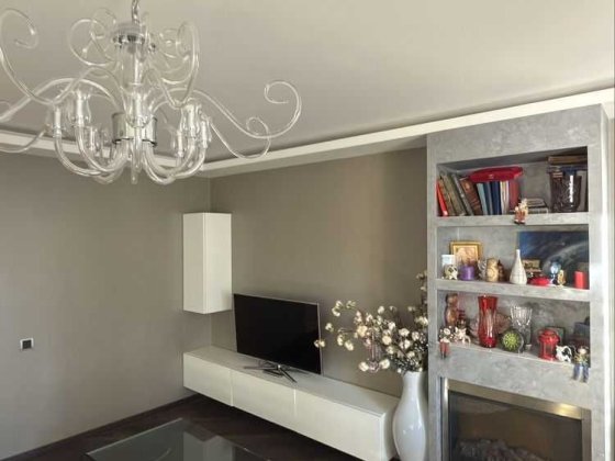 2К новий будинок Генератор Дарницький бульв 8 парк Перемога м. Дарниця Киев