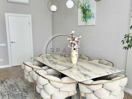 Продаж нової 3к квартири у ЖК Престиж Холл, Киев