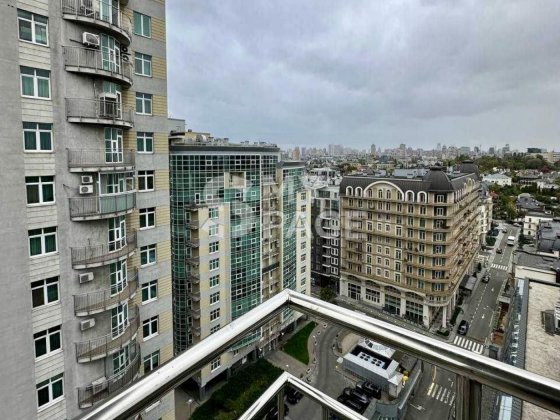 Busov Hill Буслівська 12. Печерськ Ботанічний Сад Киев