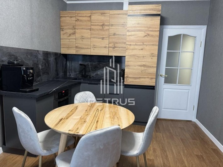 Продаж 2к квартири  С.Русової  Патріотика Осокорки Позняки - фото 1