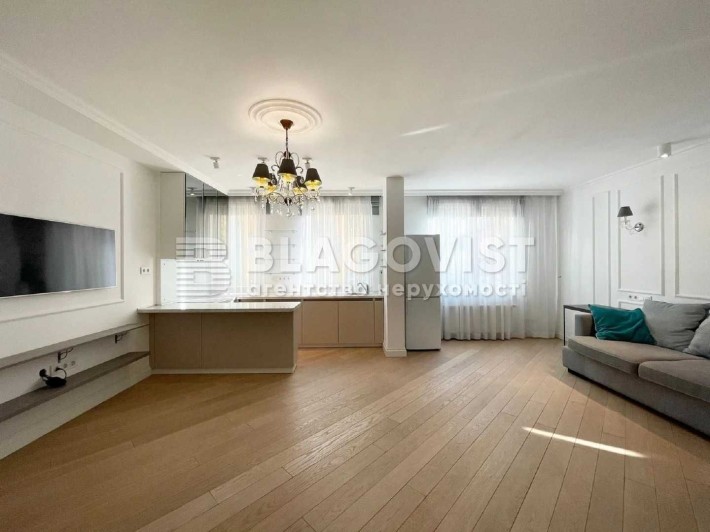 Продаж квартири Регенераторна, 4корп.9 Комфорт таун - фото 1