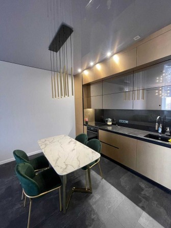 Продажа квартиры Лабораторный Печерск Центр Выгодная цена - фото 1