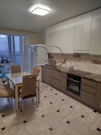 Продаж 3к квартири м.Дарниця  Паркові Озера Воскресенська 18 - фото 1