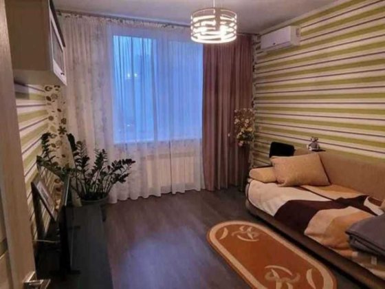 Продам 1-к. квартиру, Київ, Дарницький р-н., Єлизавети Чавдар вул., 7 Київ