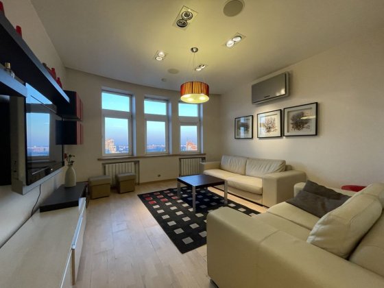 Продажа! 3-х комн. ул. Панаса Мирного 17, без %! Київ