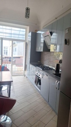 Продам 3-х ком квартиру с ремонтом на ул. Жуковского (3-236-541) - фото 1