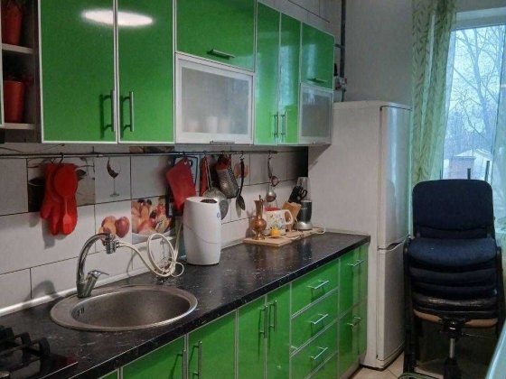 Продам 2 кім.кв. Салтівка новобудова 4/9 цегляний будинок 65000у.е. Харків