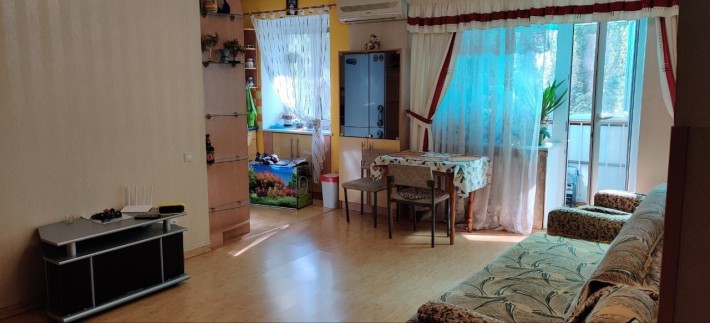 Продается уютная 3 комнатная квартира. На Южной - фото 1