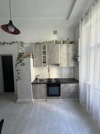 Продаж / Квартира / вул. Дорошенка , Галицький район, Львів - фото 1