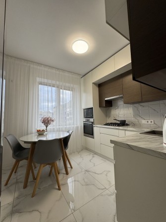 Оголошення від власника.  Продаж 2- кімнатної квартири Сихів. - фото 1