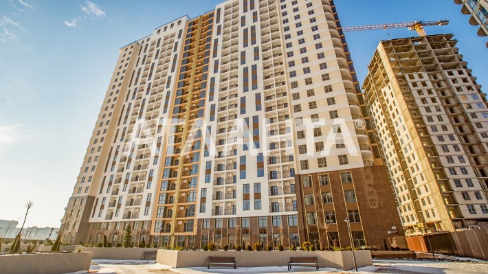 2-комнатная квартира в новом сданном доме, ЖК 63 Жемчужина, Краснова - фото 1