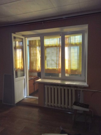 Продается 1 комнатная квартира,улица Киевская (р-он Лески) 9эт/9эт - фото 1