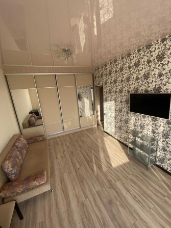 Продам на Таїрова затишну 1-кімнатну квартиру в ЖК Альтаїр - фото 1