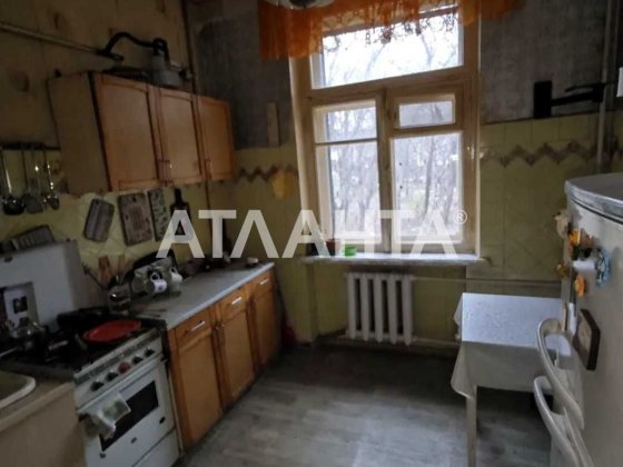 2-х комн.квартира. Сталинка. Средний этаж -57,5 кв.м Одесса