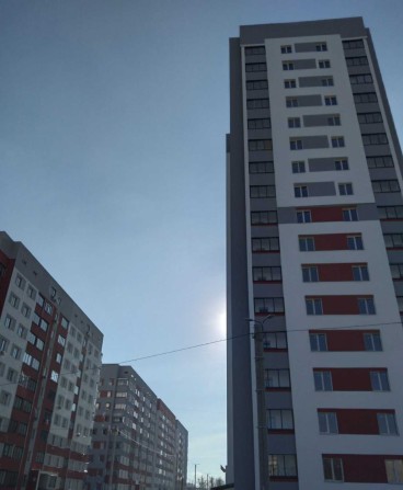 Продам 1 комн. квартиру 5 этаж, 46 м2 в новострое ЖК Гидропарк РА - фото 1