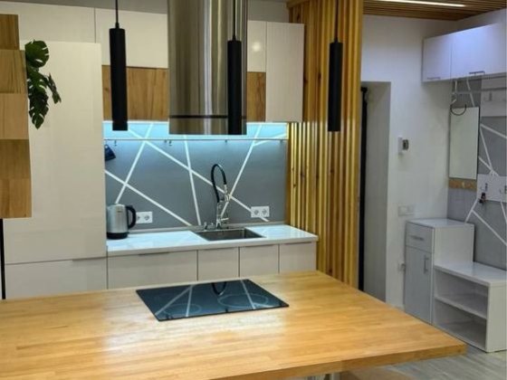 Продам 2 кімнатну квартиру на Олексіівці, вул.Домобудівельна,9 Харьков